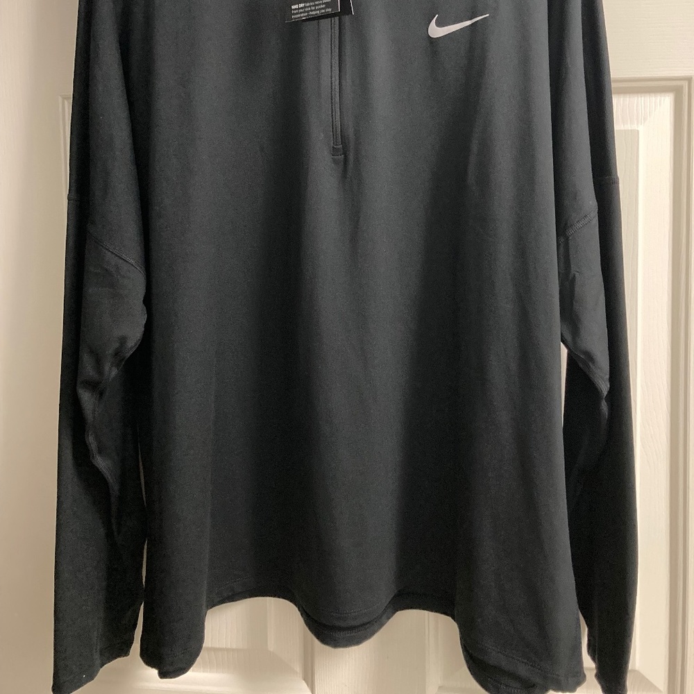 NIKE ELEMENT Women’s Running Top 2X Black Gym Casual YogaPlus Size #854328-010